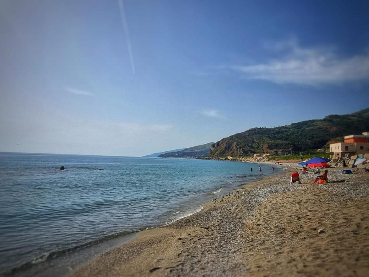 Апартаменти Eremo Sul Mare Маріна-ді-Фускальдо Екстер'єр фото