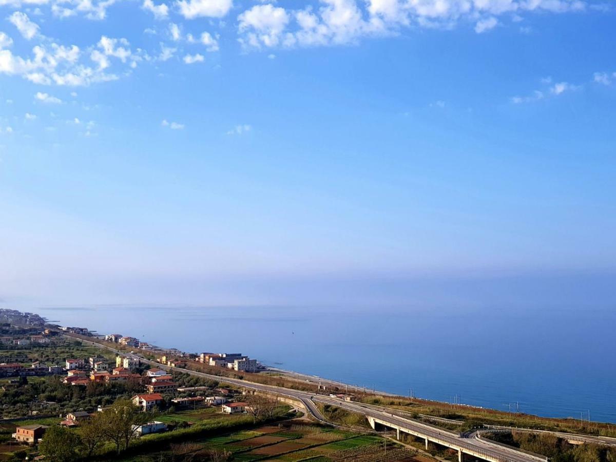 Апартаменти Eremo Sul Mare Маріна-ді-Фускальдо Екстер'єр фото
